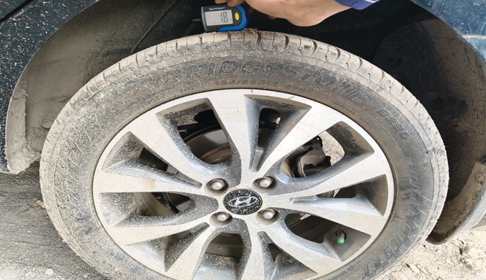 2014 Hyundai Verna FLUIDIC 1.6 VTVT SX, Petrol, Manual, 1,17,264 km, tyre