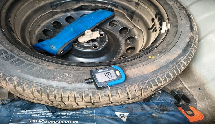 2014 Hyundai Verna FLUIDIC 1.6 VTVT SX, Petrol, Manual, 1,17,264 km, tyre