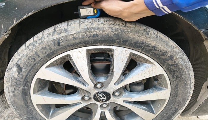 2014 Hyundai Verna FLUIDIC 1.6 VTVT SX, Petrol, Manual, 1,17,264 km, tyre