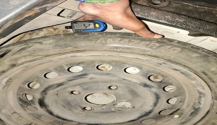 2012 Maruti Wagon R 1.0 VXI, Petrol, Manual, 54,434 km, tyre