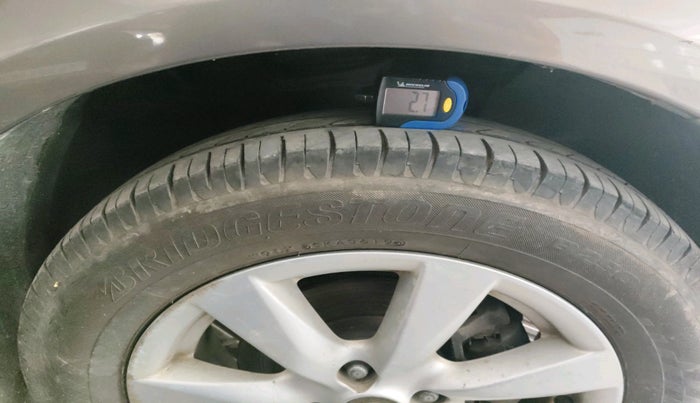 2012 Nissan Sunny XV DIESEL, Diesel, Manual, 84,377 km, tyre