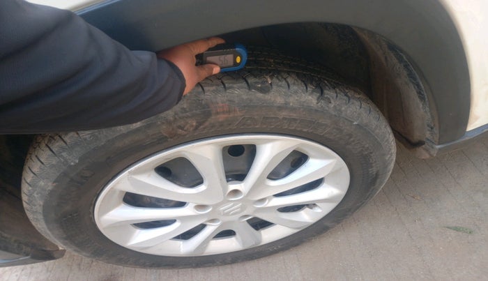 2024 Maruti Grand Vitara SIGMA SMART HYBRID, Petrol, Manual, 25,121 km, tyre