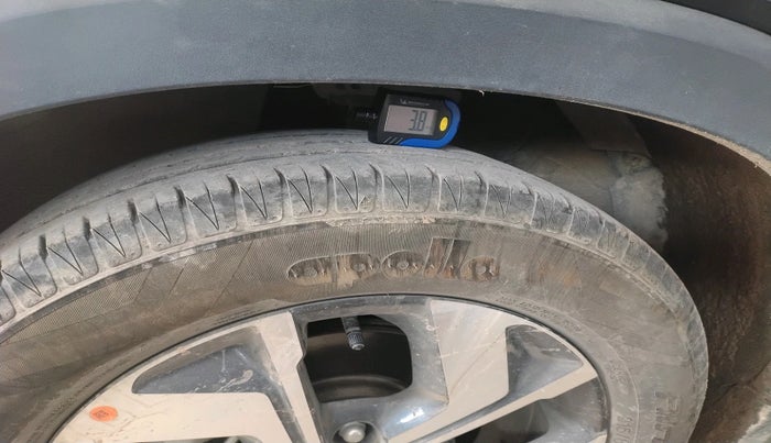 2022 KIA SONET HTX 1.0 DCT, Petrol, Automatic, 22,221 km, tyre