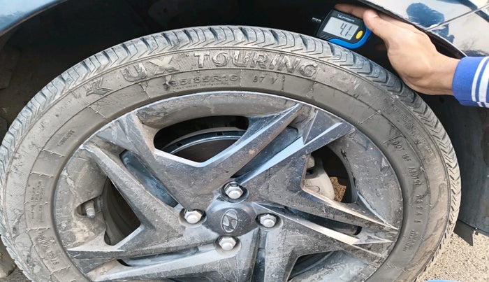 2022 Hyundai NEW I20 SPORTZ 1.2 MT, Petrol, Manual, 49,626 km, tyre