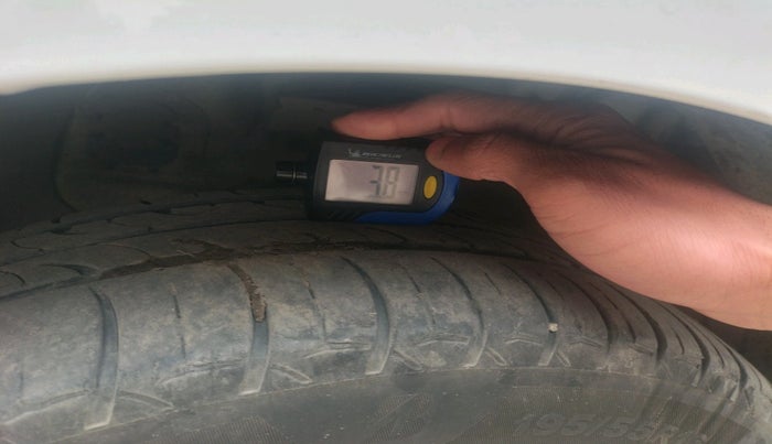 2019 Hyundai Elite i20 SPORTZ PLUS DUAL TONE 1.4 CRDI, Diesel, Manual, 63,699 km, tyre