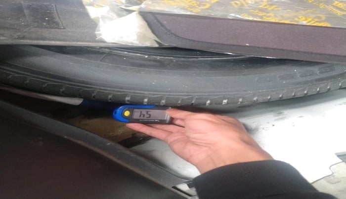 2019 Hyundai Elite i20 SPORTZ PLUS DUAL TONE 1.4 CRDI, Diesel, Manual, 63,699 km, tyre