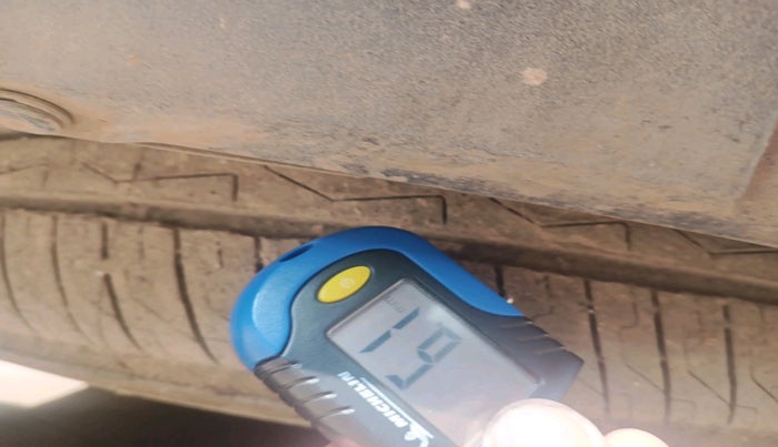 2024 Tata PUNCH ADVENTURE RHYTHM CNG MT, Petrol, Manual, 20,679 km, tyre