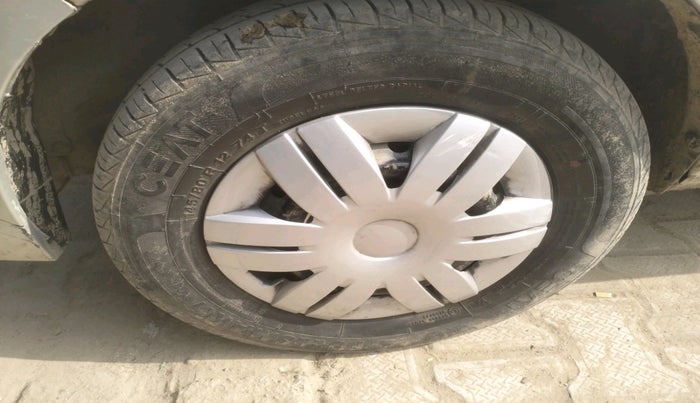 2018 Maruti Alto 800 LXI CNG, Petrol, Manual, 70,287 km, tyre