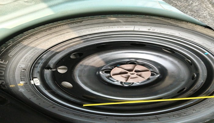 2017 Maruti IGNIS ZETA 1.2 AMT, Petrol, Automatic, 34,978 km, tyre