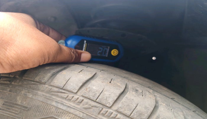 2014 Honda Amaze 1.2L I-VTEC S, Petrol, Manual, 84,917 km, tyre