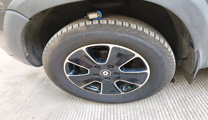 2019 Renault Duster RXS CVT, Petrol, Automatic, 46,615 km, tyre