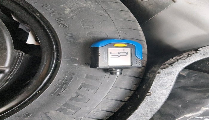 2022 Skoda SLAVIA STYLE 1.0L TSI AT, Petrol, Automatic, 47,064 km, tyre