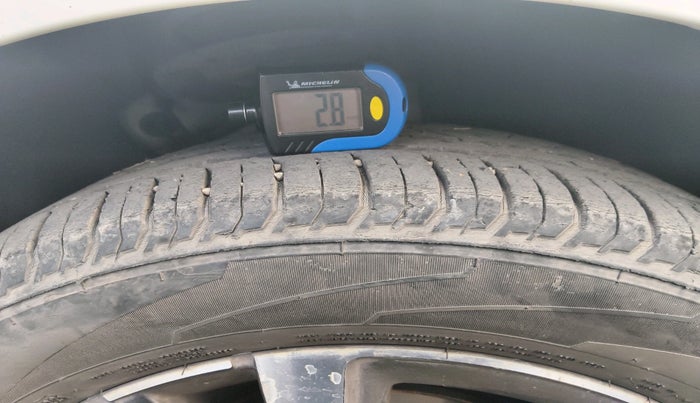 2022 Skoda SLAVIA STYLE 1.0L TSI AT, Petrol, Automatic, 47,064 km, tyre