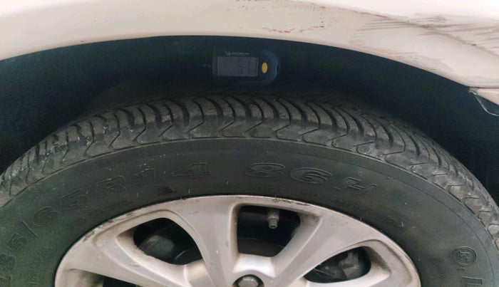 2012 Ford Fiesta Classic LXI 1.4 DIESEL, Diesel, Manual, 95,597 km, tyre