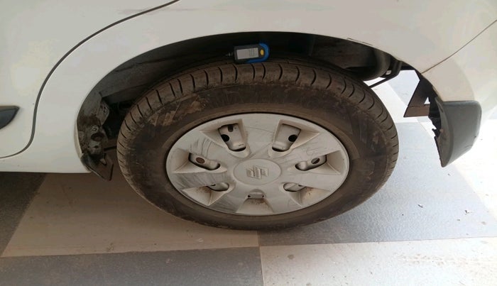 2020 Maruti New Wagon-R LXI CNG 1.0, Petrol, Manual, 1,16,238 km, tyre