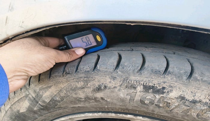 2013 Honda Brio VX MT, Petrol, Manual, 40,674 km, tyre