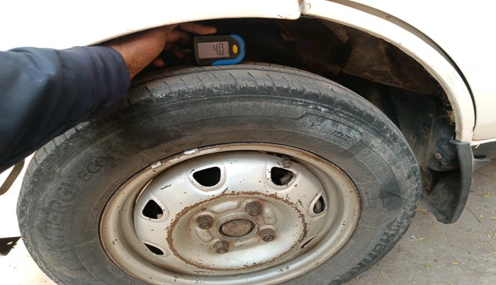 2011 Maruti Eeco 7 STR, Petrol, Manual, 1,29,737 km, tyre