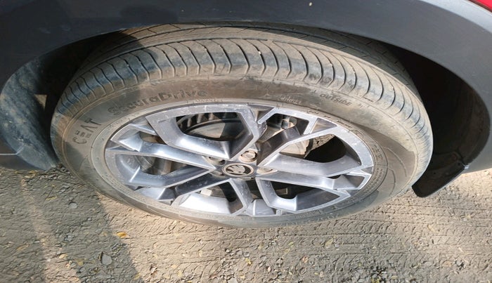 2021 Skoda KUSHAQ STYLE 1.5L TSI MT, Petrol, Manual, 67,835 km, tyre