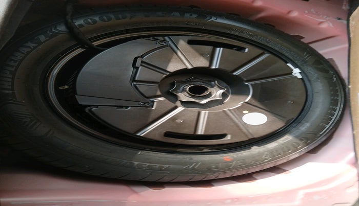 2021 Skoda KUSHAQ STYLE 1.5L TSI MT, Petrol, Manual, 67,835 km, tyre