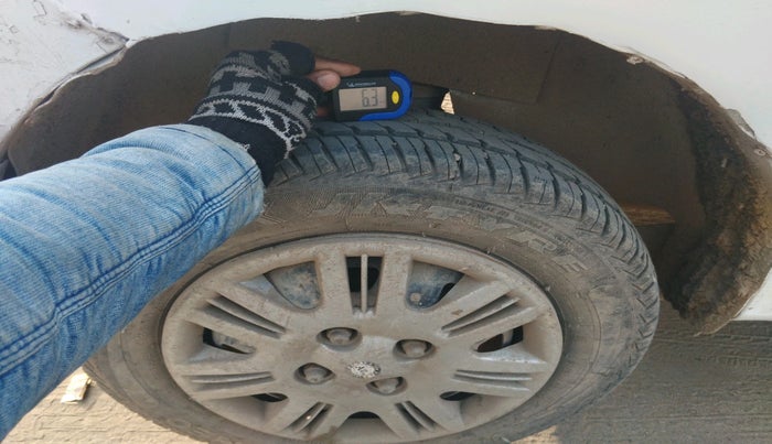 2013 Hyundai Santro Xing GLS, Petrol, Manual, 77,739 km, tyre