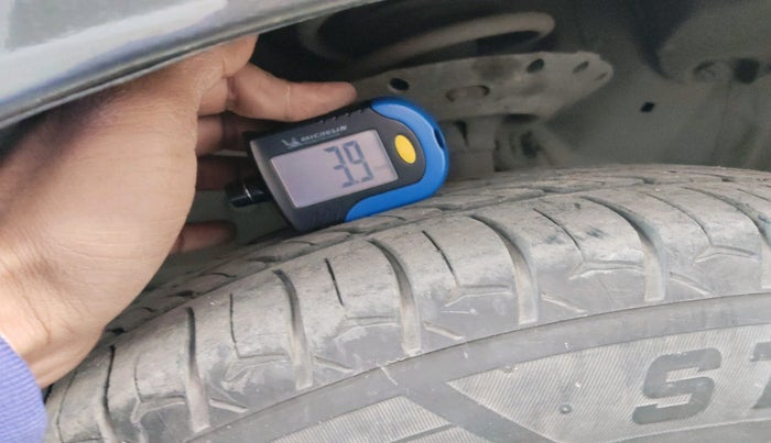 2015 Honda City 1.5L I-VTEC V MT, Petrol, Manual, 85,283 km, tyre