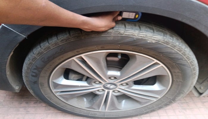 2016 Hyundai Creta SX PLUS AT 1.6 PETROL, Petrol, Automatic, 51,819 km, tyre