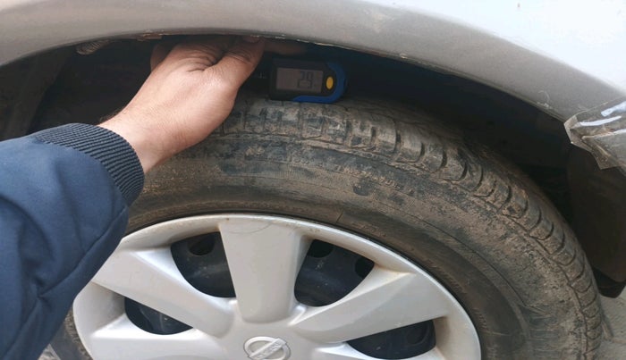 2012 Nissan Sunny XL, Petrol, Manual, 69,439 km, tyre