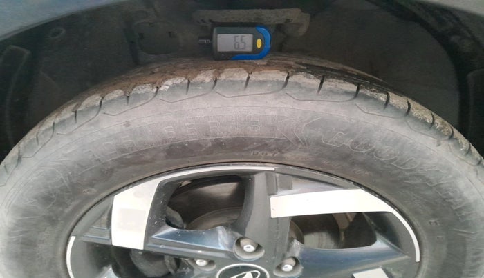 2022 Hyundai VENUE SX 1.2 PETROL, Petrol, Manual, 33,978 km, tyre