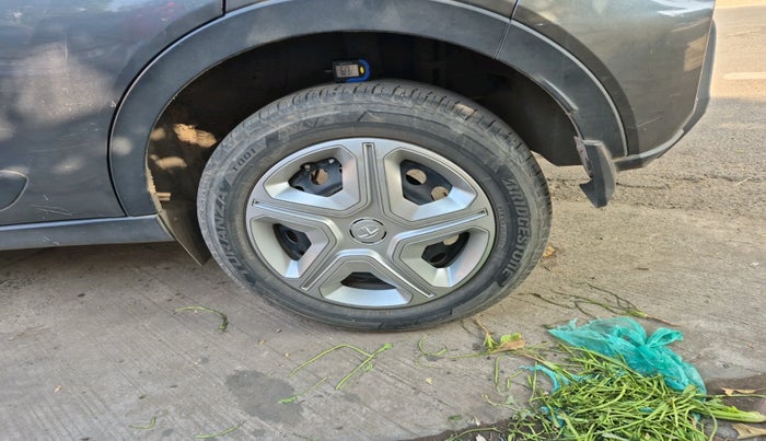 2022 Tata NEXON XM SUNROOF PETROL, Petrol, Manual, 53,271 km, tyre