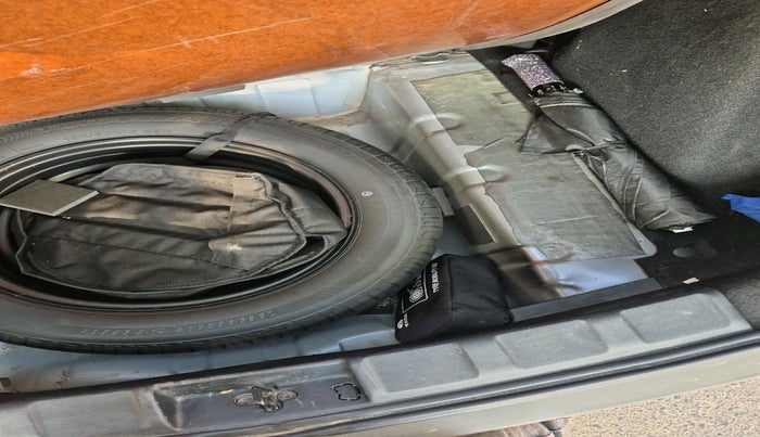 2022 Tata NEXON XM SUNROOF PETROL, Petrol, Manual, 53,271 km, tyre