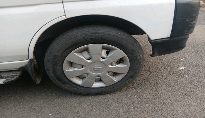 2019 Maruti Eeco 5 STR WITH A/C+HTR, Petrol, Manual, 28,204 km, tyre