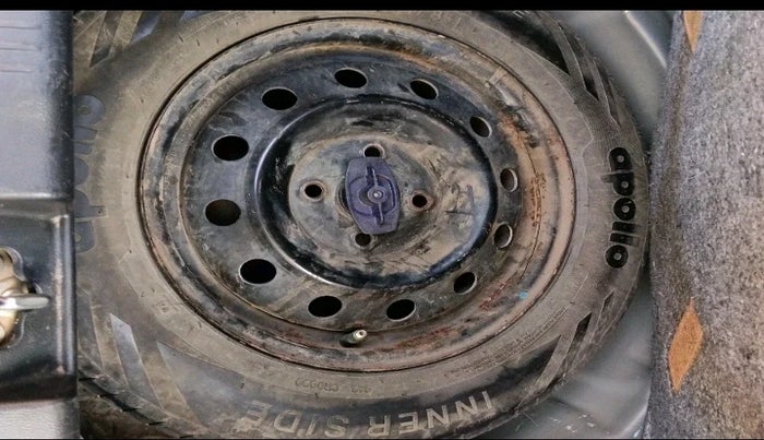 2018 Maruti Swift VDI, Diesel, Manual, 95,427 km, tyre