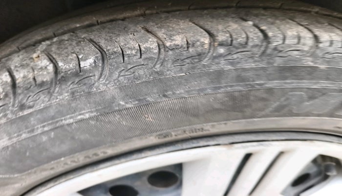 2011 Honda City 1.5L I-VTEC S MT, Petrol, Manual, 1,36,250 km, tyre