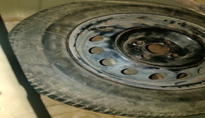 2011 Hyundai i20 MAGNA 1.2, Petrol, Manual, 1,88,723 km, tyre