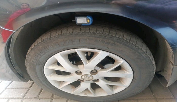 2015 Nissan Sunny XV CVT, Petrol, Automatic, 54,433 km, tyre