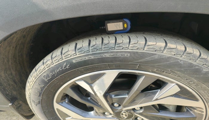 2022 Hyundai Creta SX (O) 1.4 TURBO DCT, Petrol, Automatic, 31,150 km, tyre