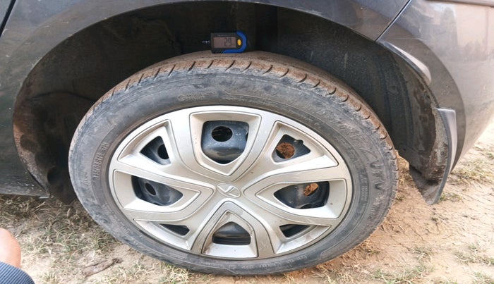 2021 Tata ALTROZ XT PETROL, Petrol, Manual, 61,212 km, tyre