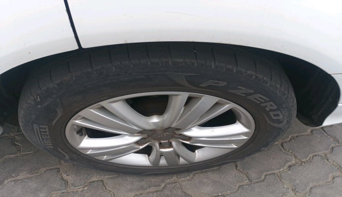 2013 Audi Q7 3.0 TDI QUATTRO, Diesel, Automatic, 75,679 km, tyre