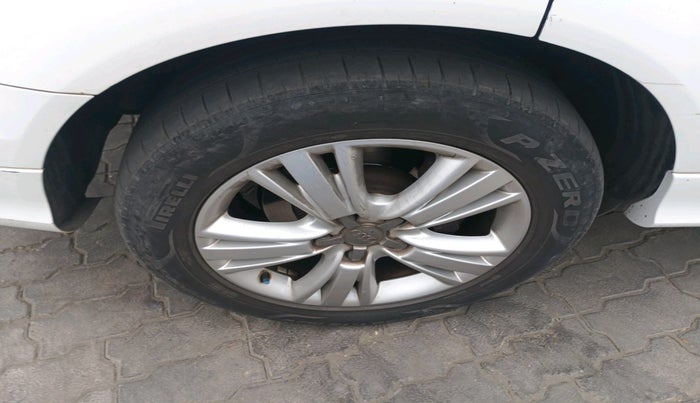 2013 Audi Q7 3.0 TDI QUATTRO, Diesel, Automatic, 75,679 km, tyre