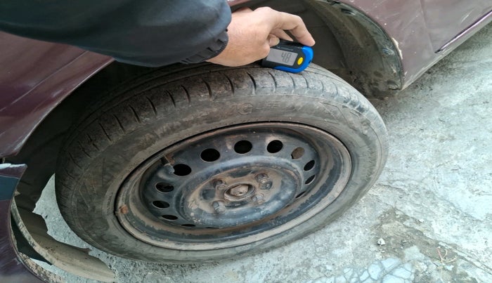 2011 Maruti Wagon R 1.0 VXI, Petrol, Manual, 1,48,635 km, tyre