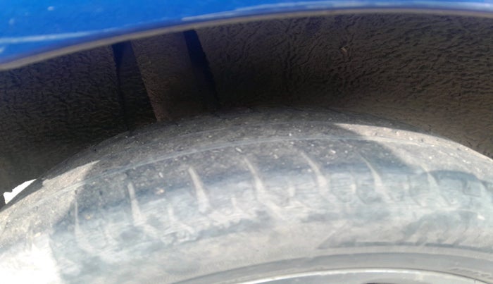 2017 Maruti Baleno ALPHA PETROL 1.2, Petrol, Manual, 52,905 km, tyre