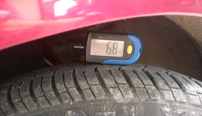 2015 Tata Nano TWIST XTA, Petrol, Automatic, 25,917 km, tyre