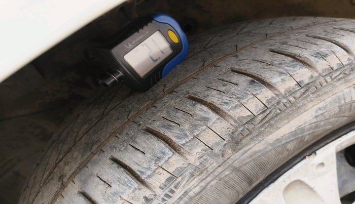 2016 Honda Amaze 1.2L I-VTEC S, Petrol, Manual, 65,676 km, tyre