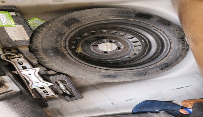 2016 Honda Amaze 1.2L I-VTEC S, Petrol, Manual, 65,676 km, tyre