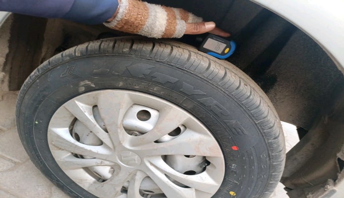 2023 Maruti Swift LXI, Petrol, Manual, 59,498 km, tyre