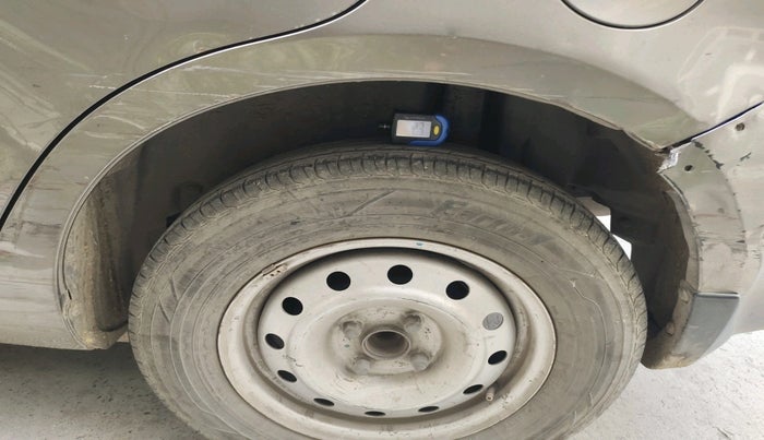 2016 Maruti Swift Dzire LDI, Diesel, Manual, 2,42,868 km, tyre