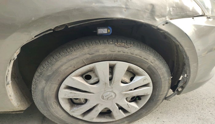 2016 Maruti Swift Dzire LDI, Diesel, Manual, 2,42,868 km, tyre