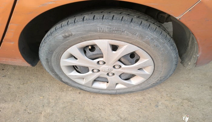 2015 Hyundai Grand i10 MAGNA 1.2 KAPPA VTVT, Petrol, Manual, 83,063 km, tyre