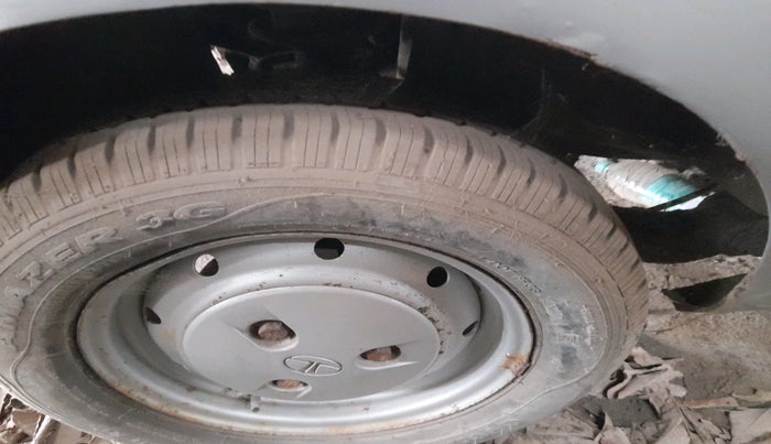 2012 Tata Nano CX, Petrol, Manual, 78,654 km, tyre