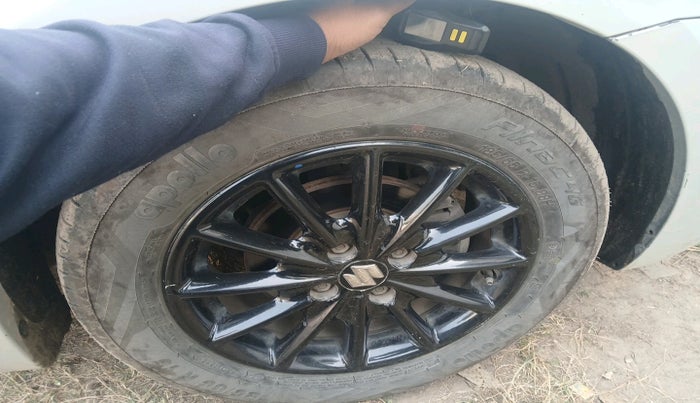 2017 Maruti Ciaz DELTA 1.4 MT PETROL, Petrol, Manual, 26,060 km, tyre